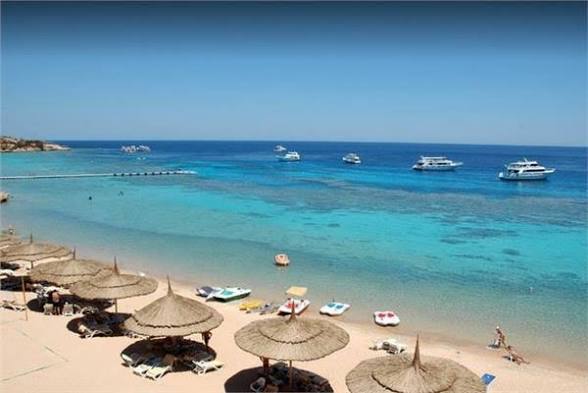 Abu Dabbab Bay
